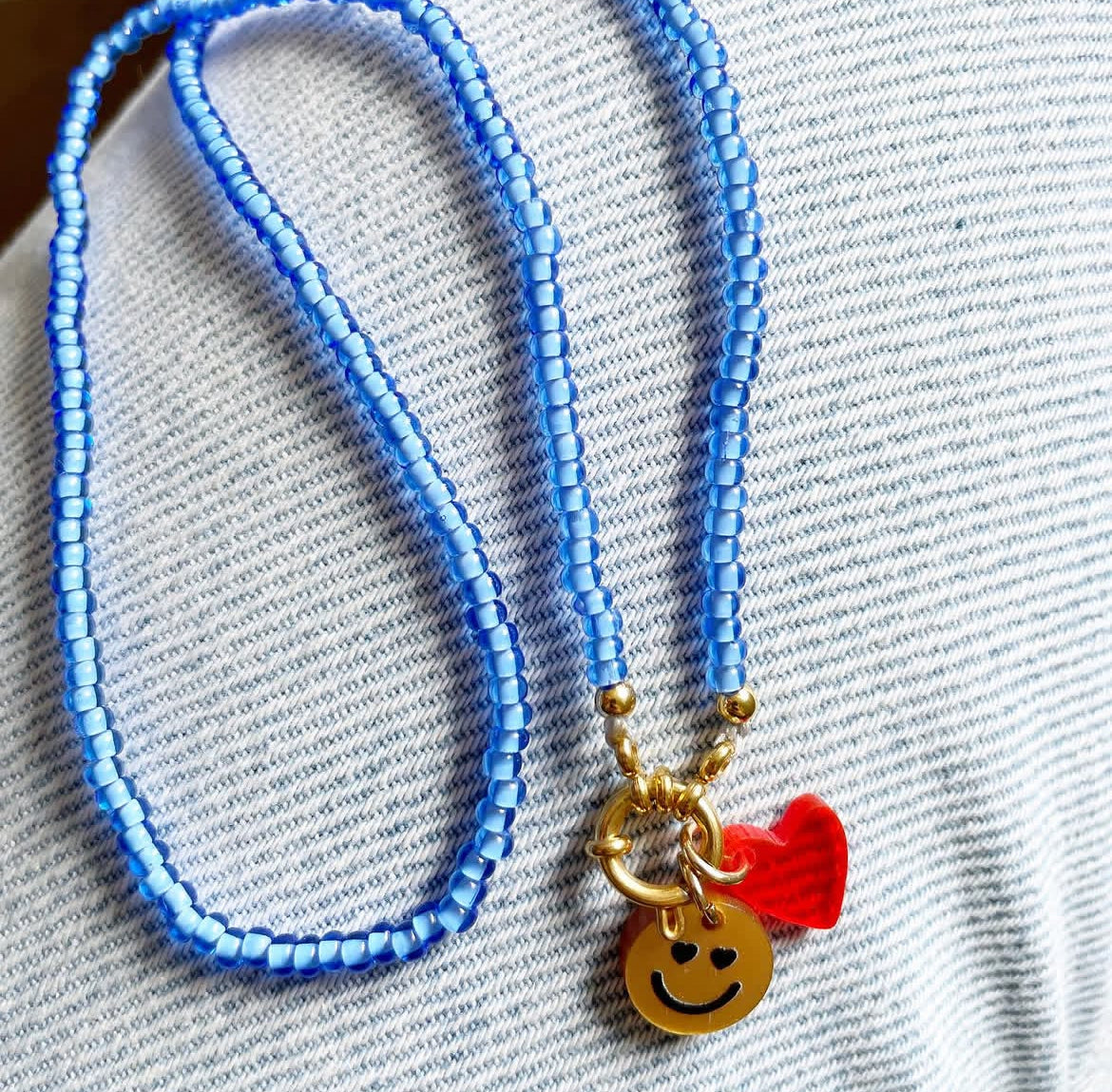 Bert Bedel Hart Rood Transparant