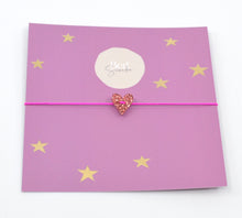 Afbeelding in Gallery-weergave laden, Bert Armband Love Roze Glitter (kies uit meerdere kleuren koord)