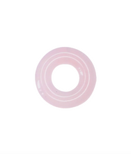 Afbeelding in Gallery-weergave laden, CarlieV Oorbellen Mini Donut Rose Bedel (per stuk)
