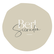 Bert Sieraden voor handgemaakte sieraden van eigen merk, maar verkoopt ook andere handgemaakte sieradenmerken.