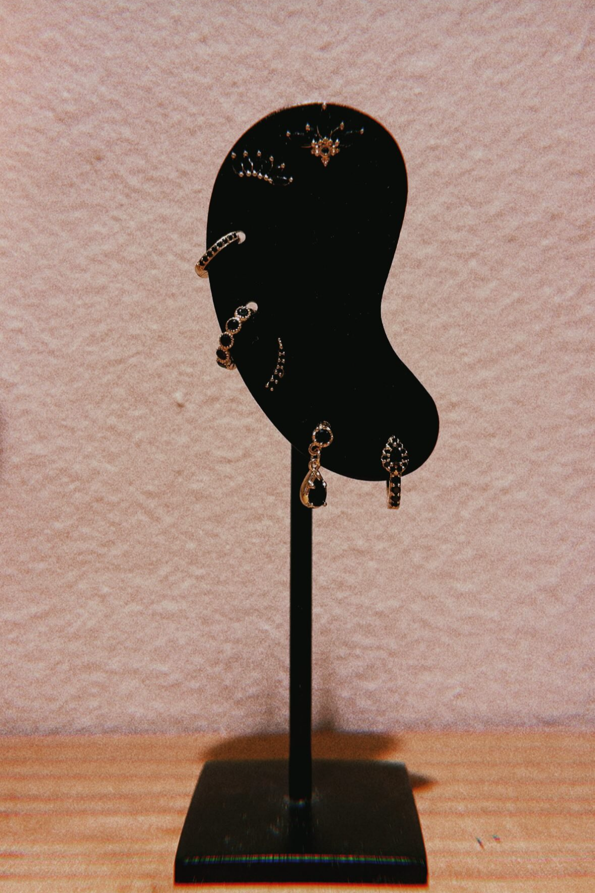 Bobby Rose Jewelry Oorbel Flores Onyx (per stuk)