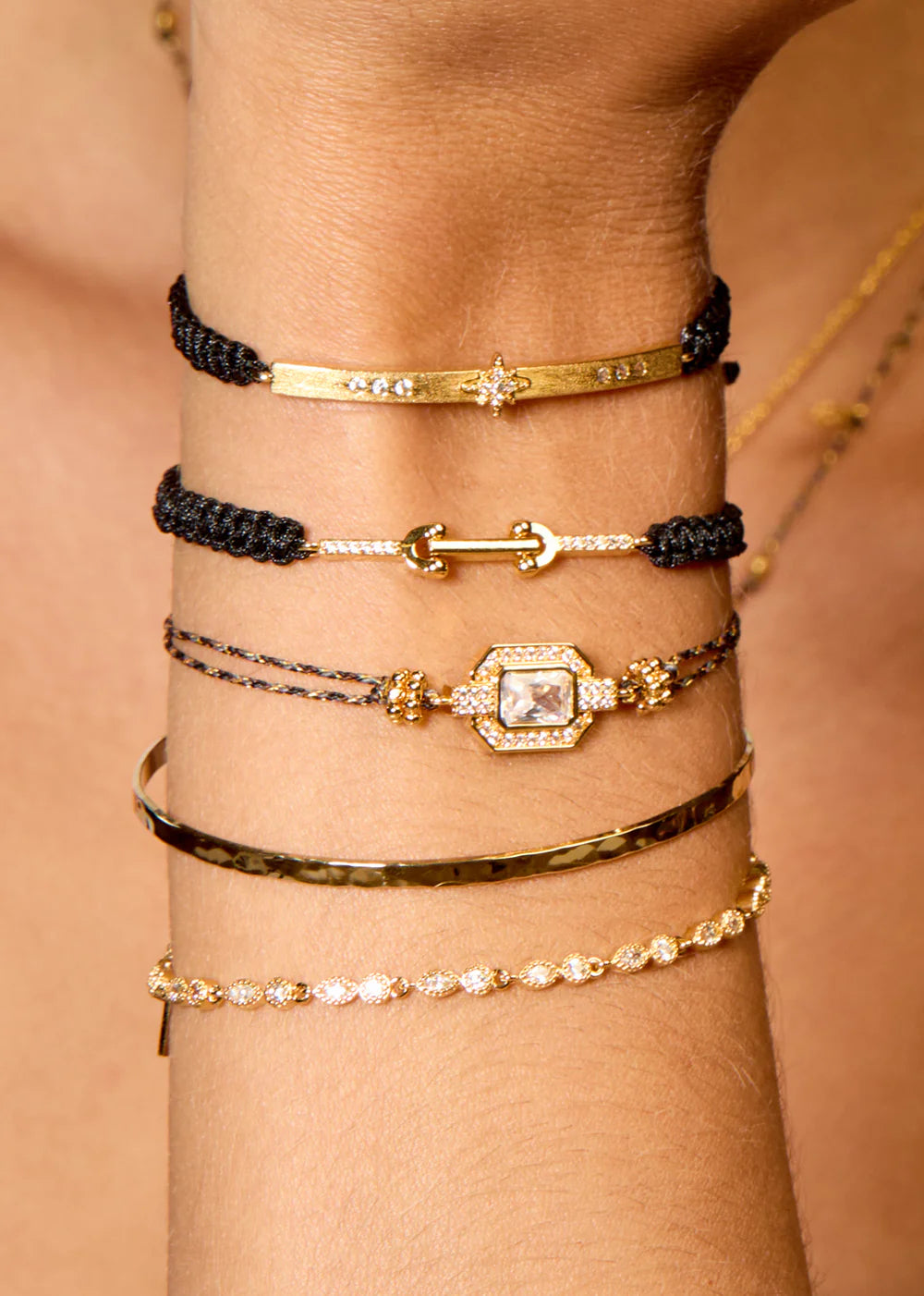 MYA-BAY Armband Gold Shiny Art Deco